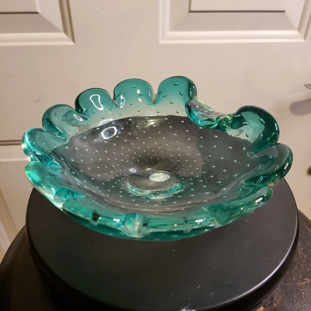 Murano Controlled Bubble Mint Green Heavy Assymetric Bowl w/ Scalloped E…